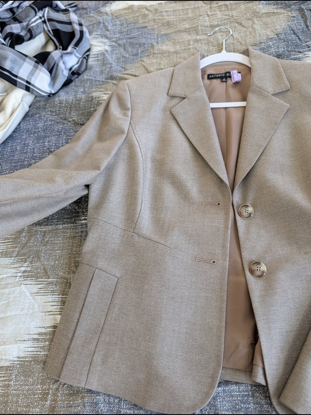 Antonio Melani Women's Taupe Tailored Blazer - Picture 5 of 6